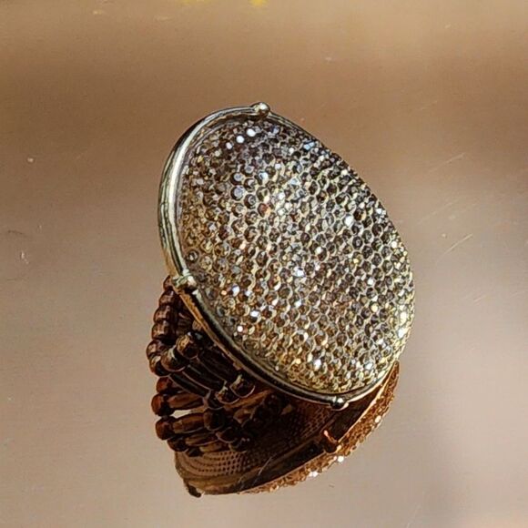 🐢 Vintage Ring Stretch Band Gold Rhinestone Circular Disc Ring 1” Diameter - Picture 7 of 8